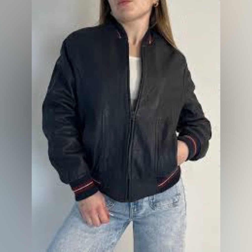 Vintage Danier Leather Bomber Jacket Navy Blue Made in Canada Size S / 4